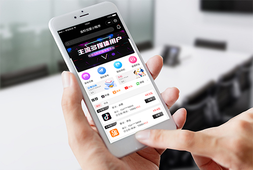 ���Ƹ۽������С����